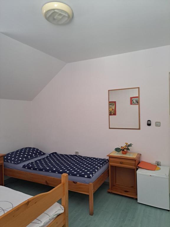 Sobe in apartmaji Čehovin, Postojna