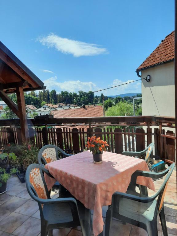 Sobe in apartmaji Čehovin, Postojna