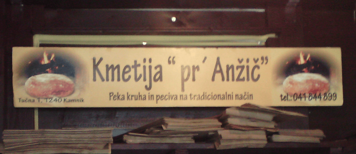 kruh iz krušne peči kamnik1