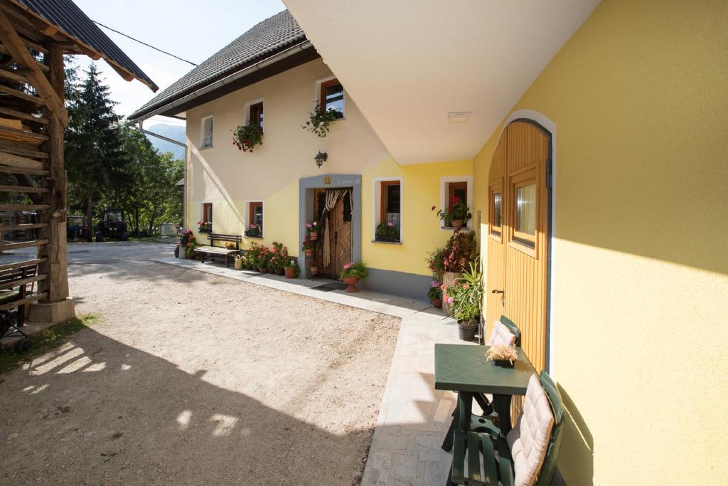 Turistična kmetija pri Miklavu, Bohinj