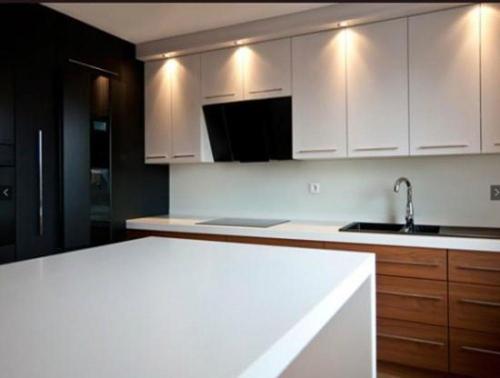 IZDELAVA NOTRANJE OPREME ZA POSLOVNE IN INDIVIDUALNE PROSTORE, IZDELAVA POHIŠTVA ZA VSE GENERACIJE