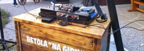 NAJEM DJ ZA POROKO ROJSTNI DAN,...