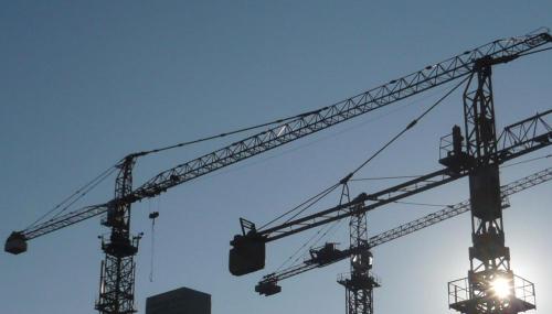 SERVIS TEŽKE GRADBENE MEHANIZACIJE, PESKANJE, NAJEM ŽERJAVA - TOLOS, LOKEV