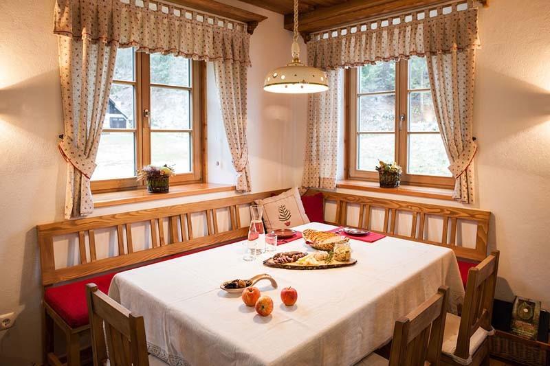 Apartmaji bohinjska bistrica, pristna domača hrana