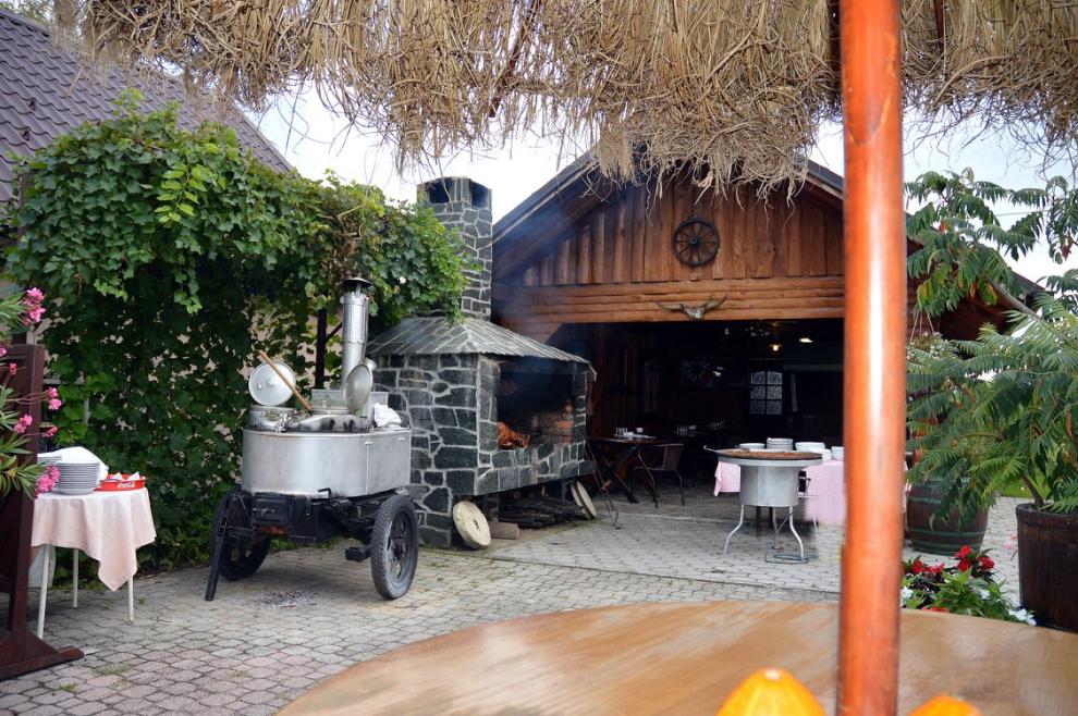 Domača kuhinja, Gostilna Slovenski Hram, Ptuj 