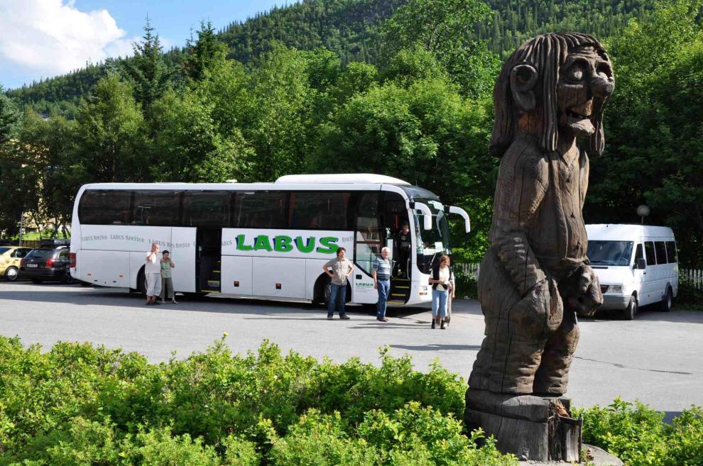 Turistični prevozi, kombi prevozi, prevoz oseb, Labus, Brežice