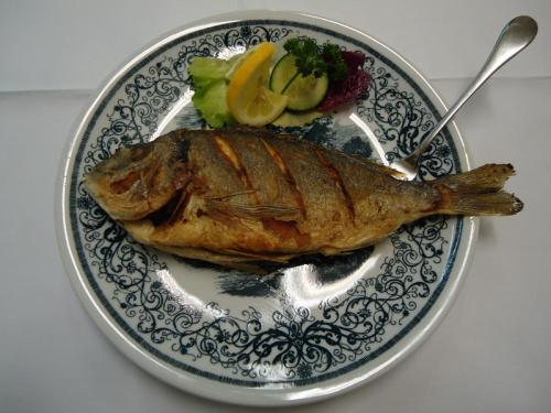 GOSTILNA RESTAURANT DOMŽALE SLOVENSKA IN MEDNARODNA KUHINJA, GOSTIŠČE JUVAN