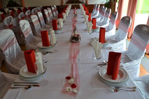 ROOMS SOBE MARIBOR, PRAZNOVANJA MARIBOR