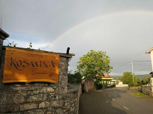 OSMICA KRAS, SUHOMESNATI IZDELKI, OSMICA NA KMETIJI KOSMINA, IZLETNIŠKA KMETIJA KOSMINA, KOMEN