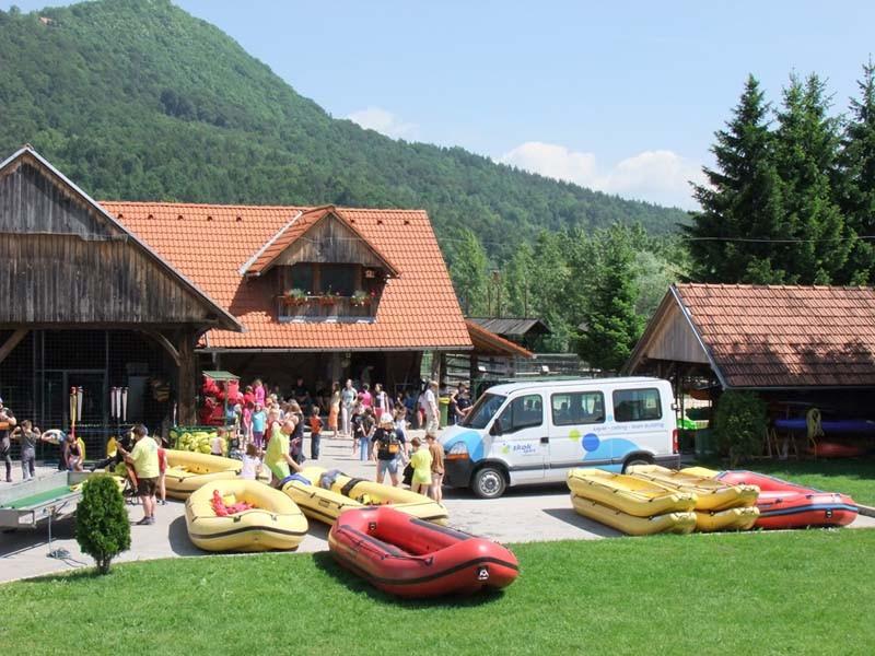 Piknik prostor Ljubljana Kajak šola tečaj