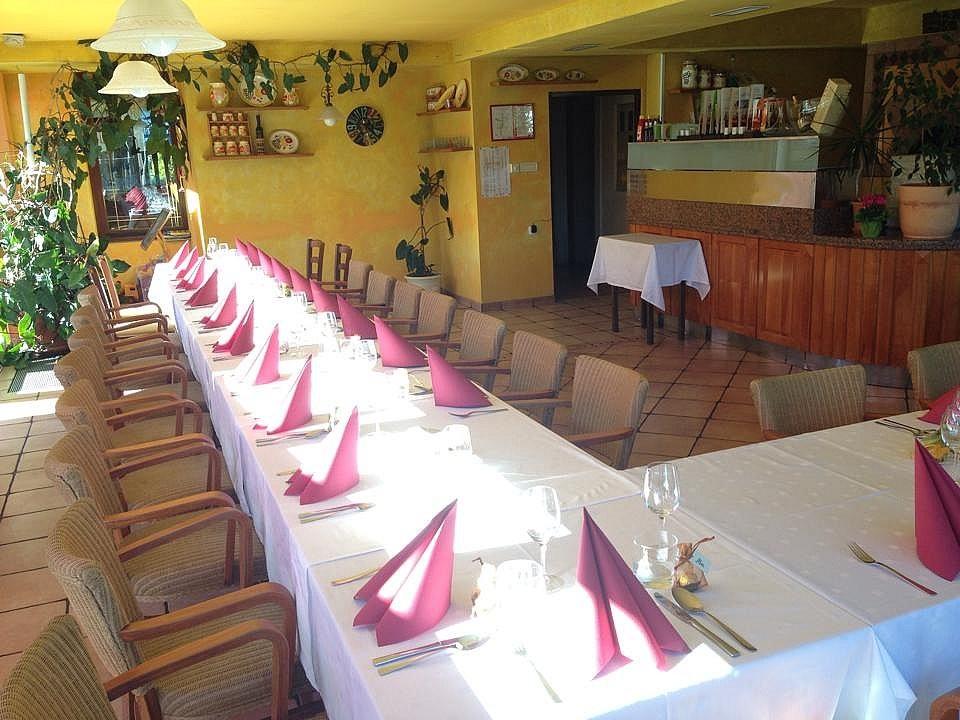 Gostilna in pizzerija Parižlje, Braslovače