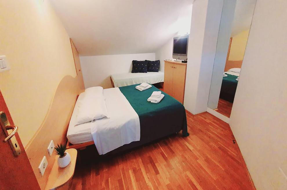 Apartmaji Knez Strunjan