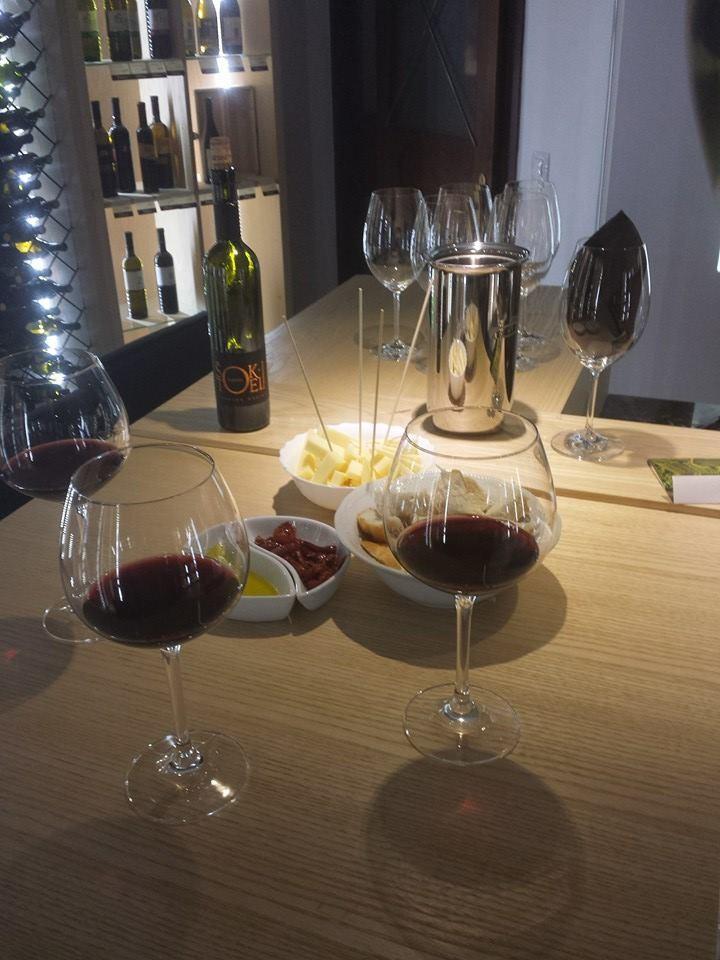 Faladur, trgovina in degustacijski prostor z vipavskimi izdelki, Ajdovščina