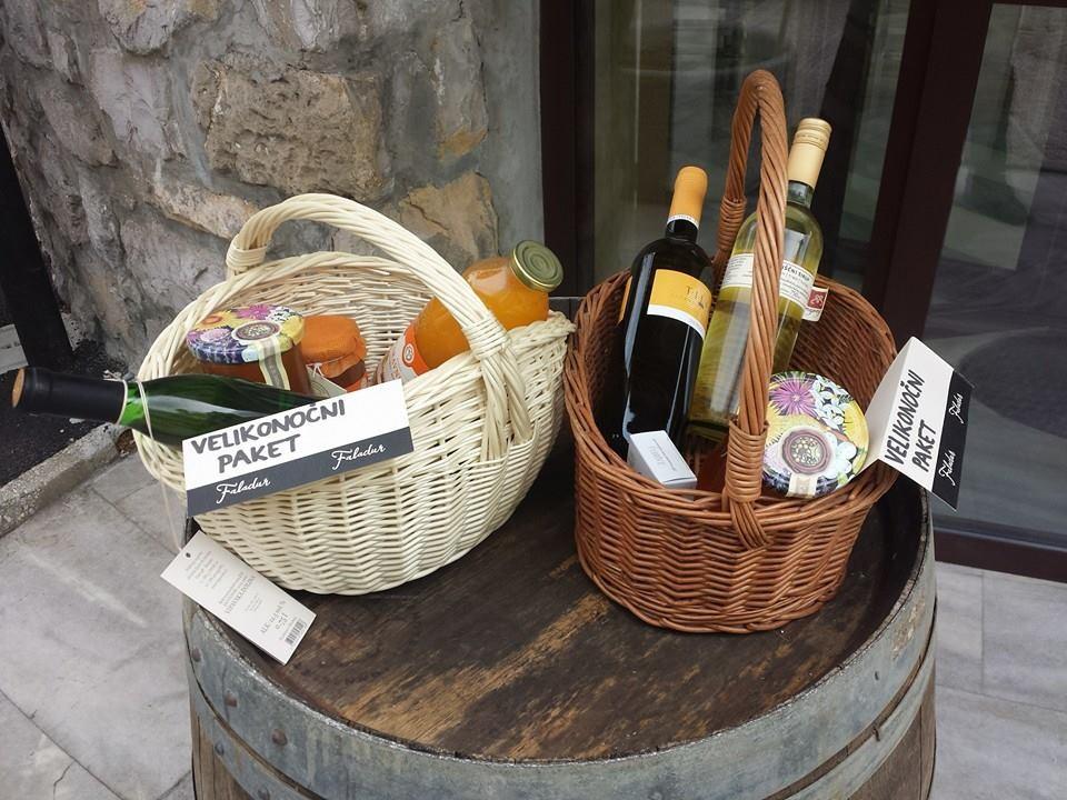 Faladur, trgovina in degustacijski prostor z vipavskimi izdelki, Ajdovščina