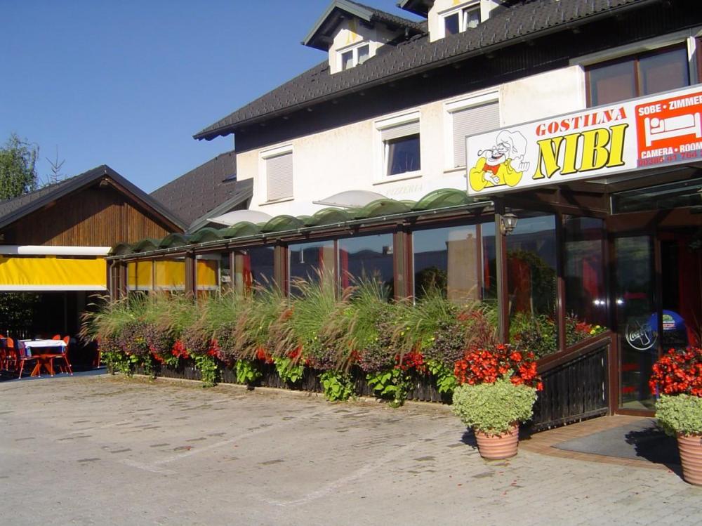 DNEVNA KOSILA, ŽAR, JEDI PO NAROČILU - GOSTILNA IN PIZZERIJA NIBI, VRHNIKA