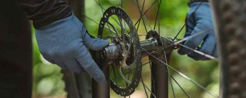 SERVIS KOLES, KOLO, KOLESARSKA OPREMA, KOLESARSKA TRGOVINA, REZERVNI DELI ZA KOLO, KRŠKO