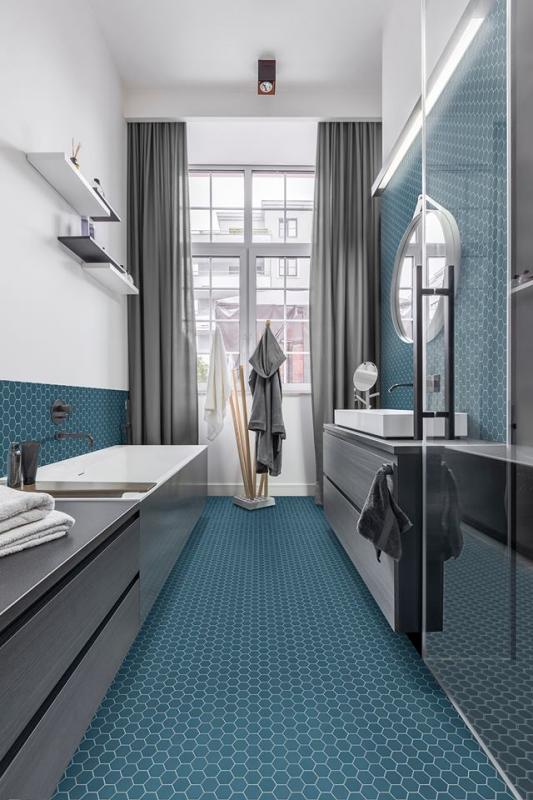 Kopalniška sanitarna oprema, Salon keramike