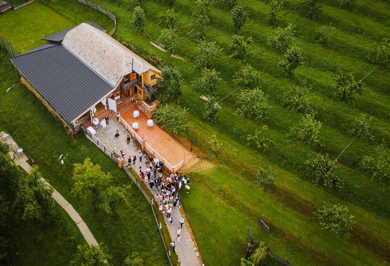 Praznovanje poroke Jelenov Greben