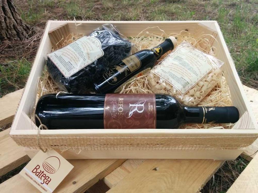 Trgovina s slovenskimi domačimi izdelki, pridelki slovenskih kmetij
