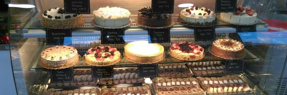 SLAŠČIČARNA KOPER POROČNE TORTE SLAŠČIČARNA RENATA ŠKOFIJE