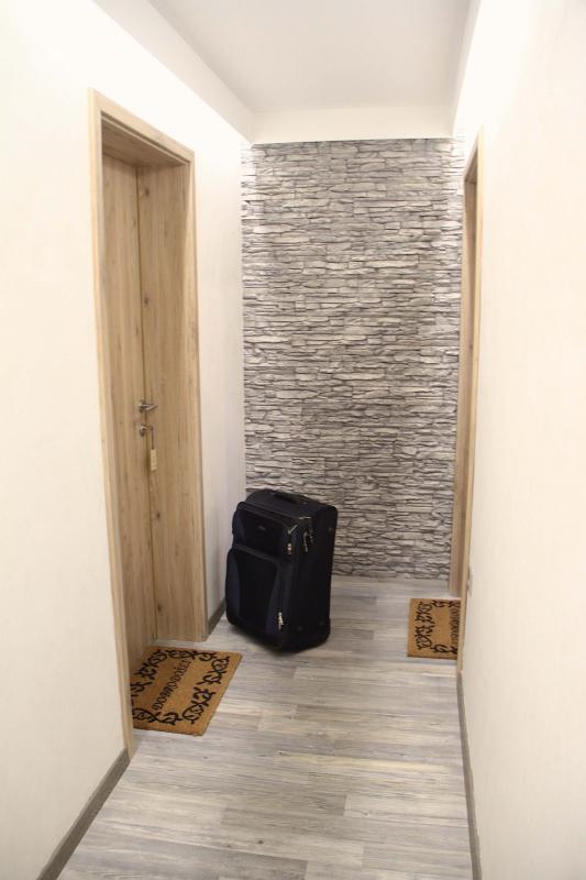 TURISTIČNA KMETIJA ČEMAS, APARTMAJI ZELENI JURIJ, VINICA 6