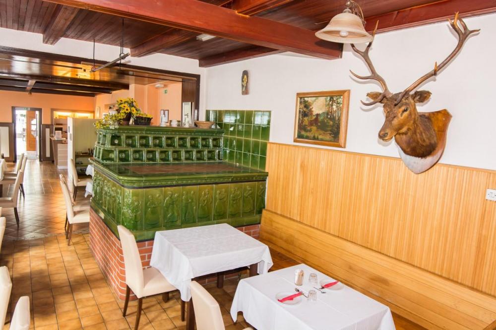 Rooms Postojna Restaurant