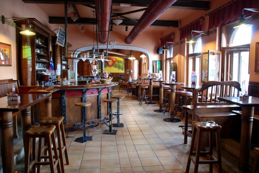 Restavracija in pivnica, Prenočišča, Hotel Zvezda, Murska Sobota