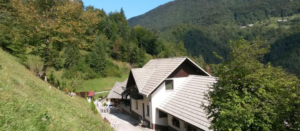 NAJEM PROSTORA ZA PRAZNOVANJE PODKUM ZAGORJE OB SAVI19