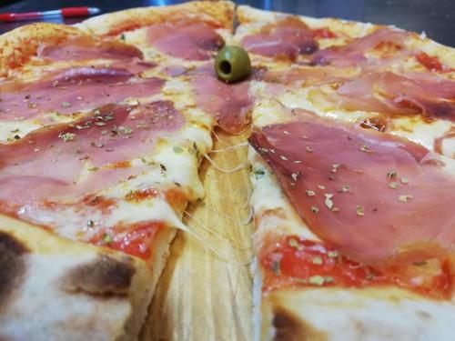  DOSTAVA PIC KOPER IZOLA PIZZERIJA 