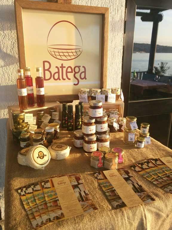 Local food wine and gift shop Portoroz