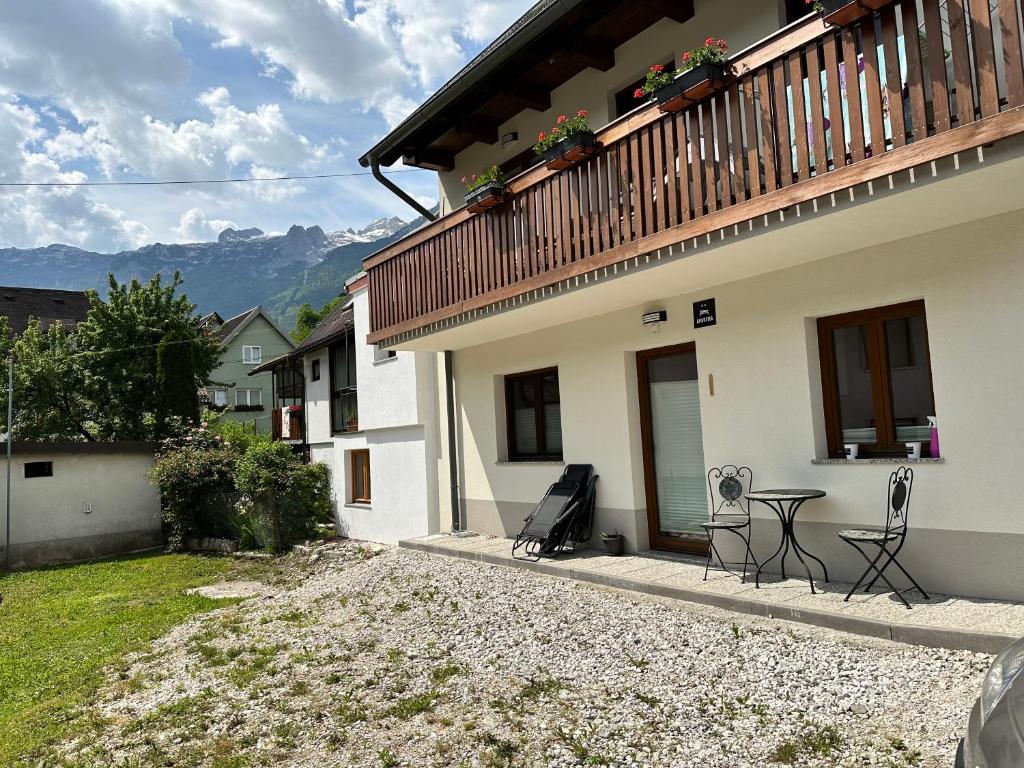 Apartma Alma Bovec