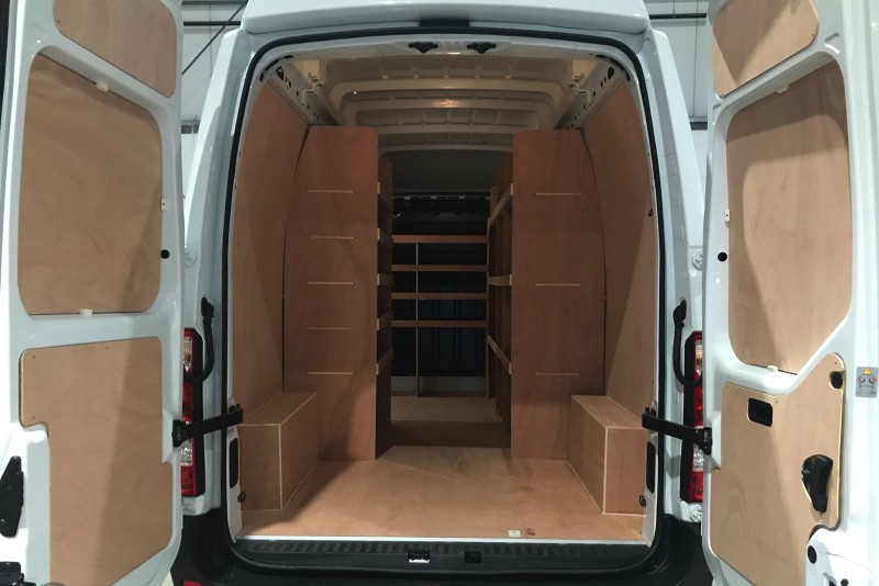 zaščita po meri tovornega prostora za kombije in dostavna vozila