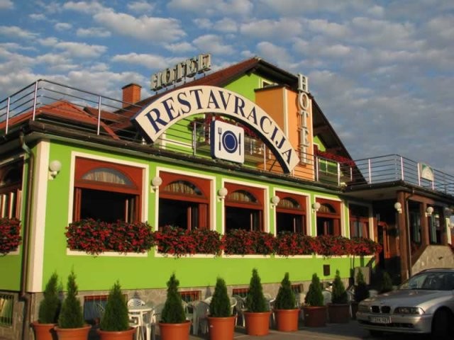 HOTEL IN RESTAVRACIJA ROŠKAR, HAJDINA