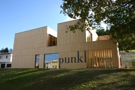 MLADINSKI HOTEL PUNKL, RAVNE NA KOROŠKEM, hotel za športne priprave koroška slovenija