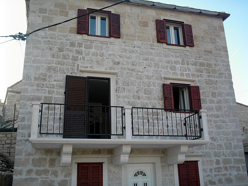 APARTMAJI PENZO, BRAČ