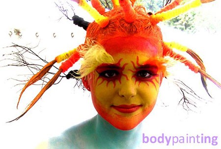 POSLIKAVA TELESA, BODYPAINTING, INA TREBIČNIK KNEZ, ŠMARTNO OB PAKI